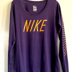Nike l/s tee